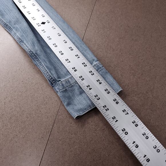 Levi's Classic Standard Fit Western Shirt Mens M Pearl Buttons Cowboy Western - Picture 8 of 13